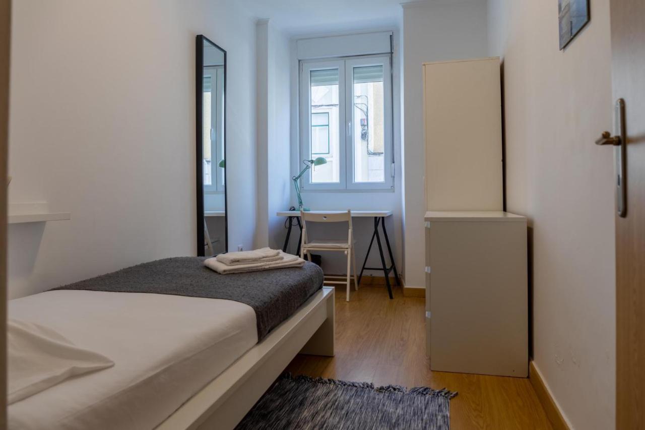 Entrecampos - Family Apartment With Terrace Lisboa Ngoại thất bức ảnh