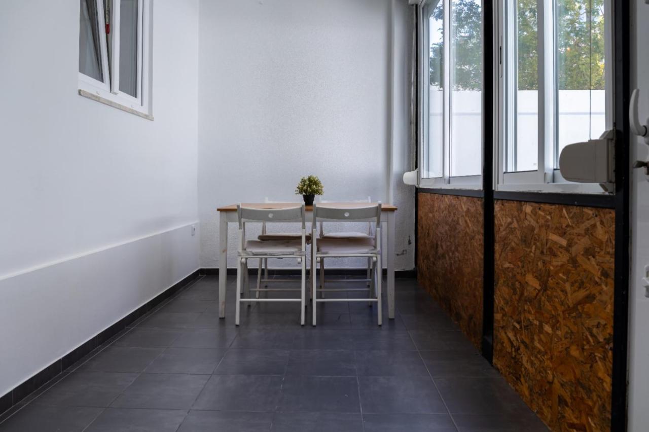 Entrecampos - Family Apartment With Terrace Lisboa Ngoại thất bức ảnh
